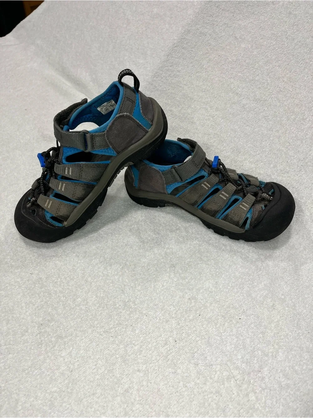 Keen Newport H2 Kids Hiking Waterproof Sports Closed Toe Sandals Size 1